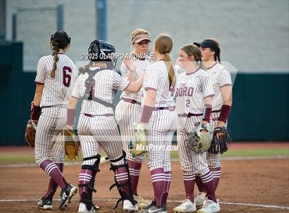 Thumbnail 1 in Grandview vs. Whitesboro (UIL Softball 3A Div 1 Final) photogallery.