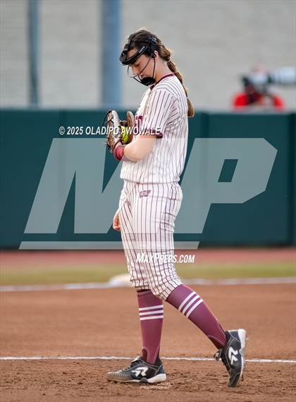 Thumbnail 2 in Grandview vs. Whitesboro (UIL Softball 3A Div 1 Final) photogallery.