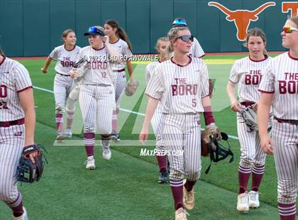Thumbnail 1 in Grandview vs. Whitesboro (UIL Softball 3A Div 1 Final) photogallery.