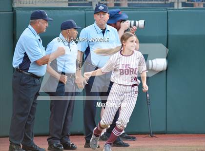 Thumbnail 2 in Grandview vs. Whitesboro (UIL Softball 3A Div 1 Final) photogallery.