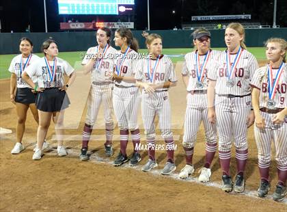 Thumbnail 3 in Grandview vs. Whitesboro (UIL Softball 3A Div 1 Final) photogallery.