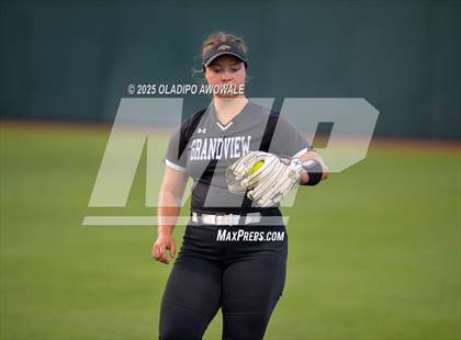 Thumbnail 3 in Grandview vs. Whitesboro (UIL Softball 3A Div 1 Final) photogallery.