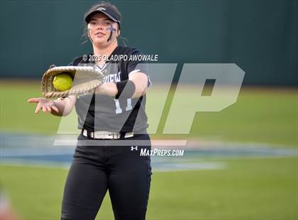 Thumbnail 2 in Grandview vs. Whitesboro (UIL Softball 3A Div 1 Final) photogallery.