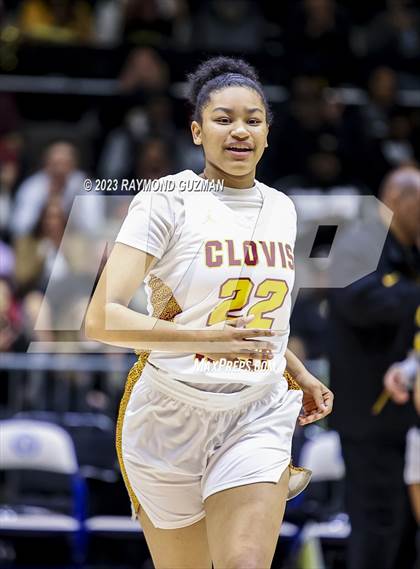 Thumbnail 3 in Clovis vs. Clovis West (CIF CS D1 Championship) photogallery.