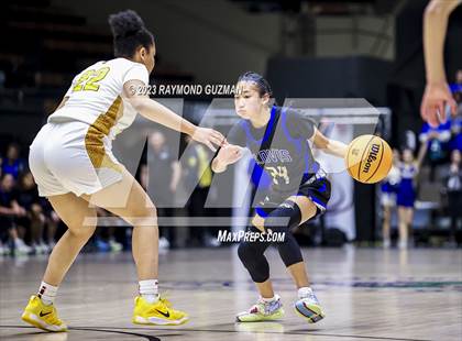 Thumbnail 2 in Clovis vs. Clovis West (CIF CS D1 Championship) photogallery.