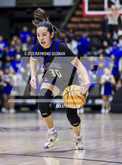 Thumbnail 1 in Clovis vs. Clovis West (CIF CS D1 Championship) photogallery.