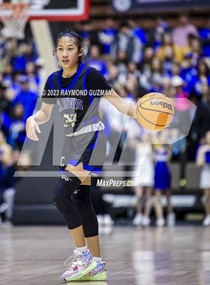 Thumbnail 1 in Clovis vs. Clovis West (CIF CS D1 Championship) photogallery.