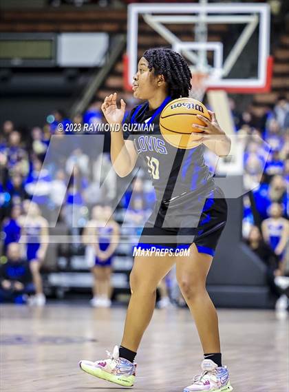 Thumbnail 3 in Clovis vs. Clovis West (CIF CS D1 Championship) photogallery.