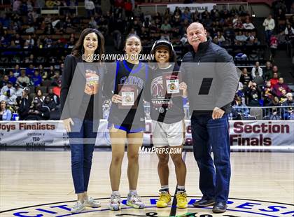 Thumbnail 3 in Clovis vs. Clovis West (CIF CS D1 Championship) photogallery.