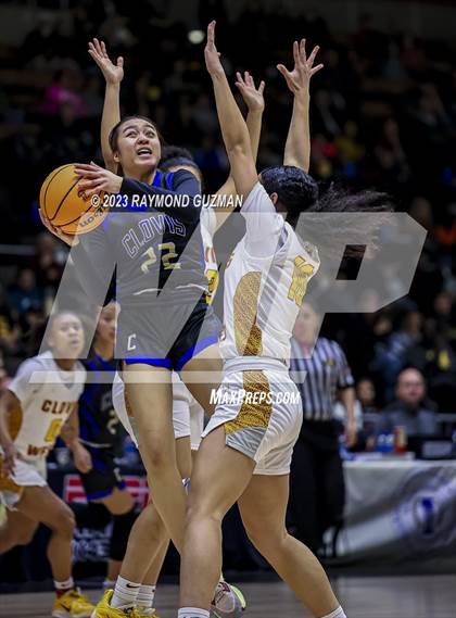 Thumbnail 3 in Clovis vs. Clovis West (CIF CS D1 Championship) photogallery.
