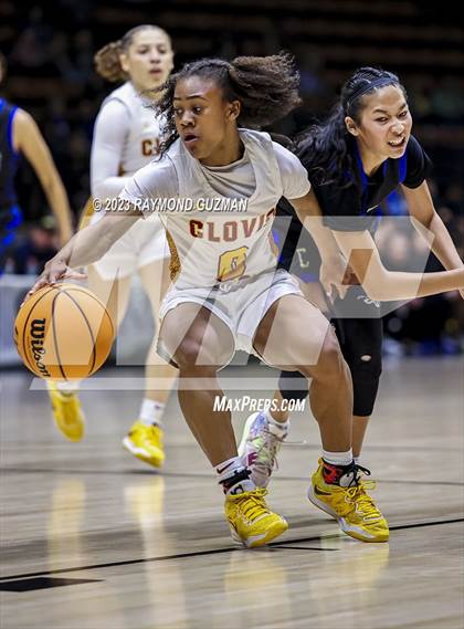 Thumbnail 3 in Clovis vs. Clovis West (CIF CS D1 Championship) photogallery.