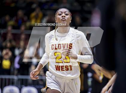 Thumbnail 1 in Clovis vs. Clovis West (CIF CS D1 Championship) photogallery.