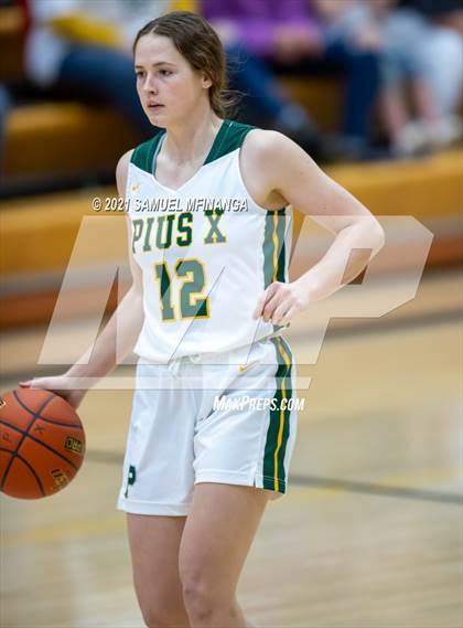 Thumbnail 3 in Bellevue West @ Pius X photogallery.