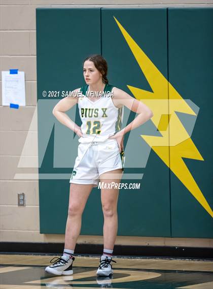 Thumbnail 1 in Bellevue West @ Pius X photogallery.