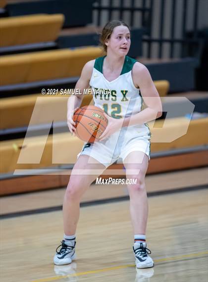 Thumbnail 1 in Bellevue West @ Pius X photogallery.