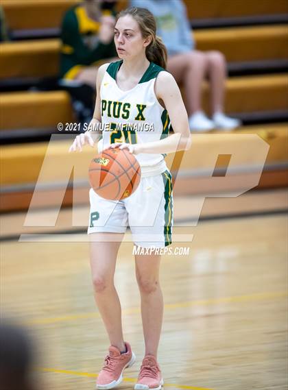 Thumbnail 1 in Bellevue West @ Pius X photogallery.