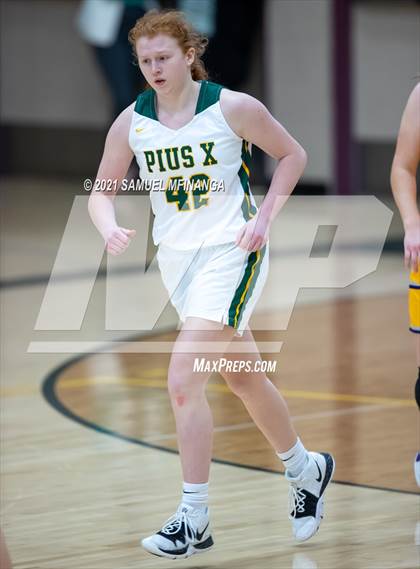 Thumbnail 3 in Bellevue West @ Pius X photogallery.