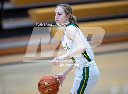 Thumbnail 1 in Bellevue West @ Pius X photogallery.