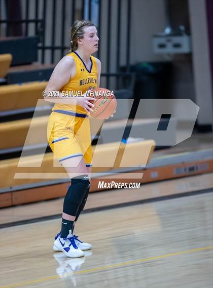 Thumbnail 1 in Bellevue West @ Pius X photogallery.