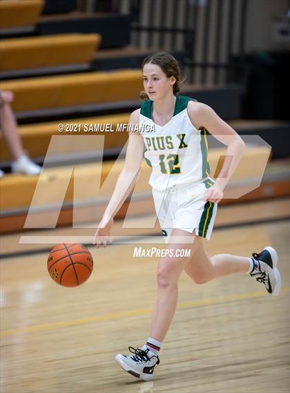 Thumbnail 3 in Bellevue West @ Pius X photogallery.