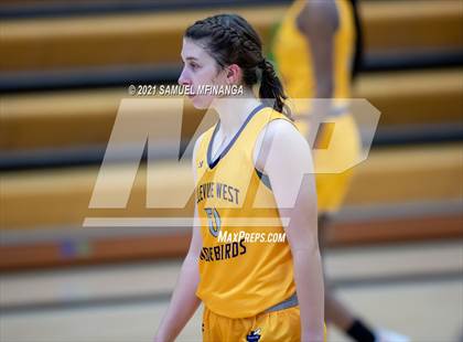 Thumbnail 2 in Bellevue West @ Pius X photogallery.