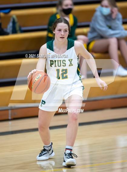 Thumbnail 2 in Bellevue West @ Pius X photogallery.