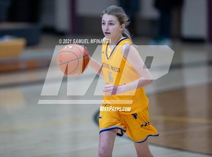 Thumbnail 3 in Bellevue West @ Pius X photogallery.