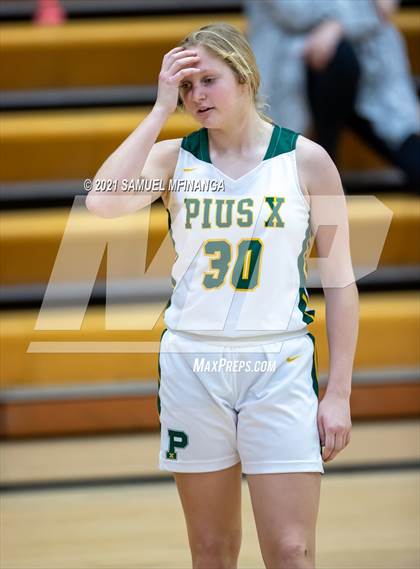 Thumbnail 3 in Bellevue West @ Pius X photogallery.