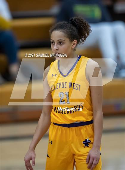 Thumbnail 2 in Bellevue West @ Pius X photogallery.