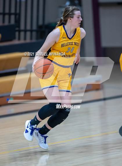 Thumbnail 1 in Bellevue West @ Pius X photogallery.