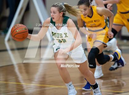 Thumbnail 2 in Bellevue West @ Pius X photogallery.