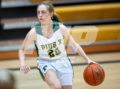 Thumbnail 2 in Bellevue West @ Pius X photogallery.