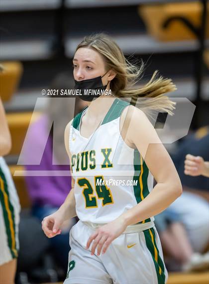 Thumbnail 2 in Bellevue West @ Pius X photogallery.