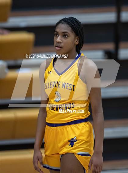 Thumbnail 2 in Bellevue West @ Pius X photogallery.