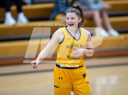Thumbnail 3 in Bellevue West @ Pius X photogallery.