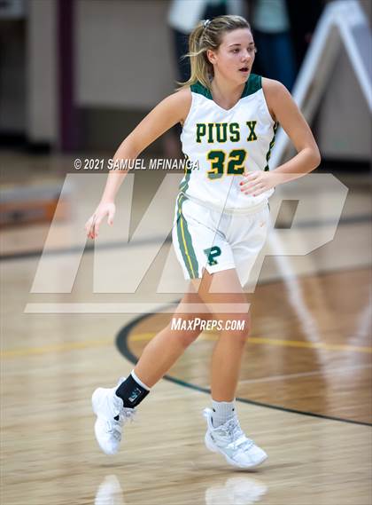 Thumbnail 2 in Bellevue West @ Pius X photogallery.