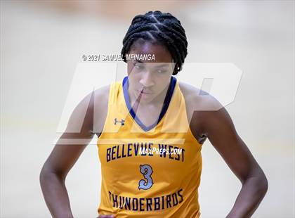 Thumbnail 2 in Bellevue West @ Pius X photogallery.