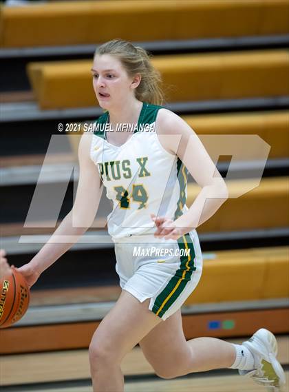 Thumbnail 2 in Bellevue West @ Pius X photogallery.