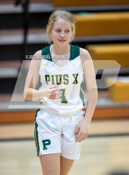 Thumbnail 1 in Bellevue West @ Pius X photogallery.