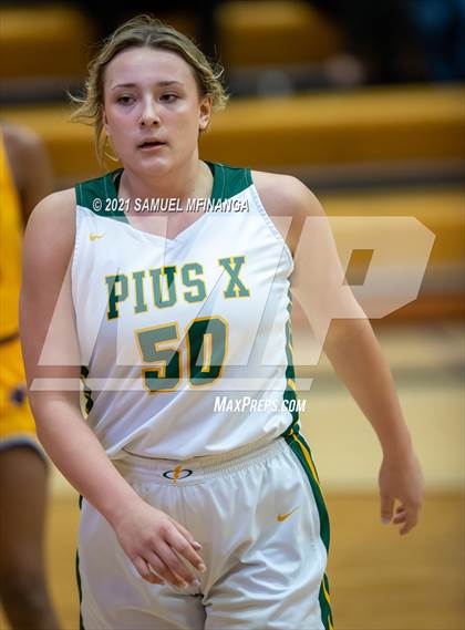 Thumbnail 1 in Bellevue West @ Pius X photogallery.