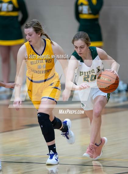 Thumbnail 1 in Bellevue West @ Pius X photogallery.