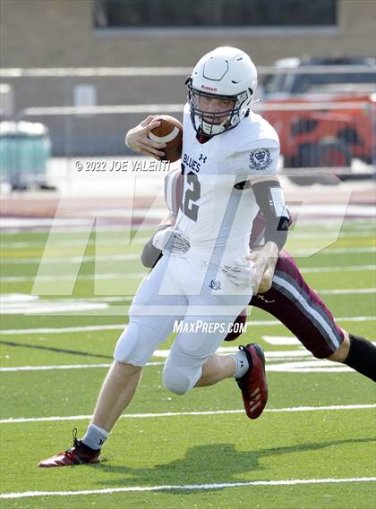Thumbnail 1 in Varsity Opponent @ St. Joseph's Collegiate Institute photogallery.