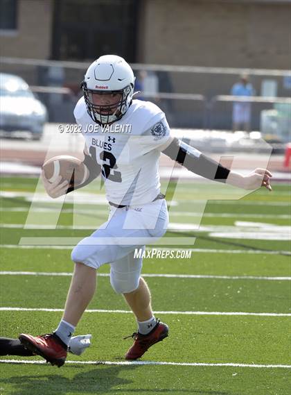 Thumbnail 2 in Varsity Opponent @ St. Joseph's Collegiate Institute photogallery.