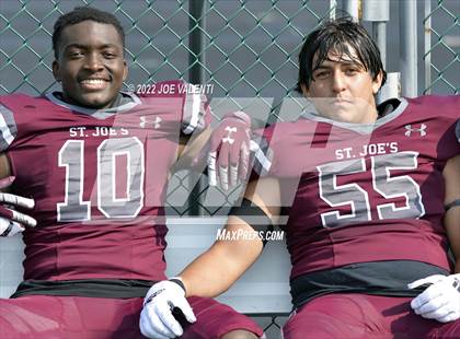 Thumbnail 1 in Varsity Opponent @ St. Joseph's Collegiate Institute photogallery.