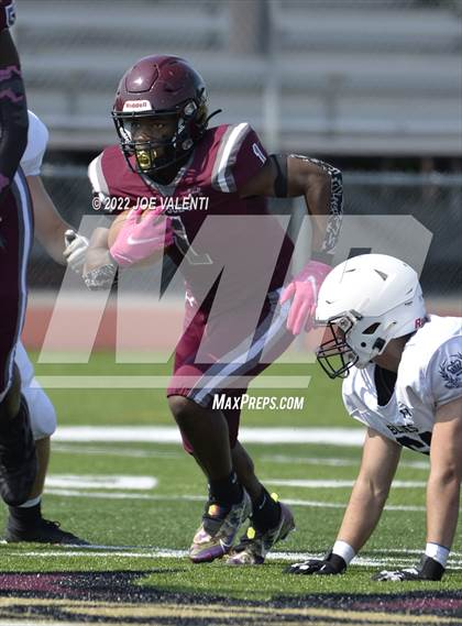 Thumbnail 2 in Varsity Opponent @ St. Joseph's Collegiate Institute photogallery.