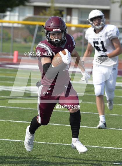 Thumbnail 3 in Varsity Opponent @ St. Joseph's Collegiate Institute photogallery.