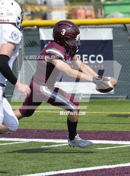 Thumbnail 2 in Varsity Opponent @ St. Joseph's Collegiate Institute photogallery.