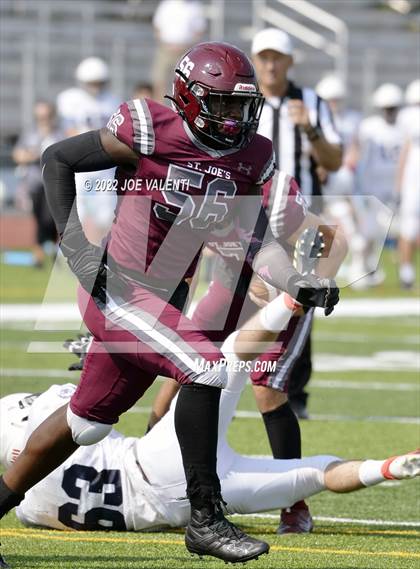 Thumbnail 3 in Varsity Opponent @ St. Joseph's Collegiate Institute photogallery.