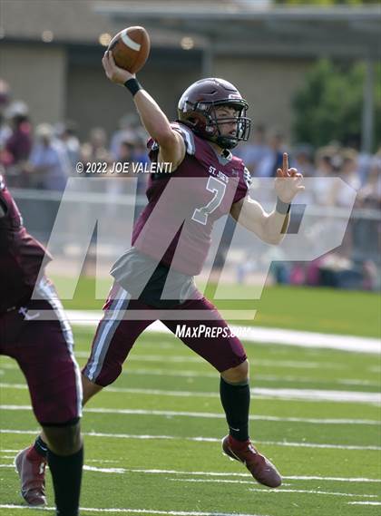 Thumbnail 1 in Varsity Opponent @ St. Joseph's Collegiate Institute photogallery.