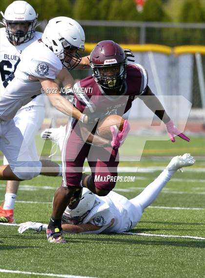 Thumbnail 3 in Varsity Opponent @ St. Joseph's Collegiate Institute photogallery.